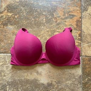 Like New Beautiful Fuchsia Full Coverage Victoria’s Secret Bra
